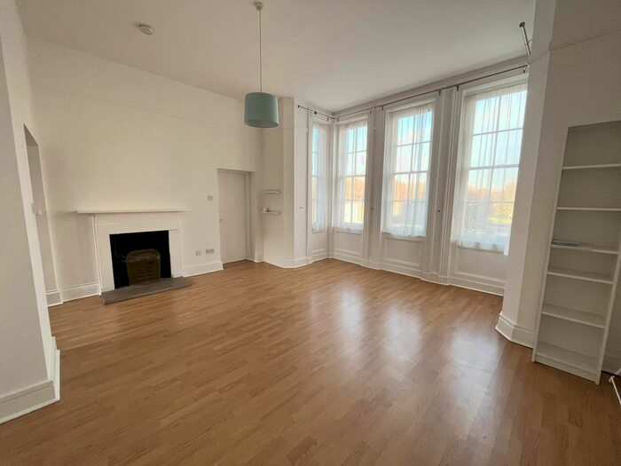 2 Bedroom Flat To Rent In Ullet Road, Sefton Park, Liverpool, L17