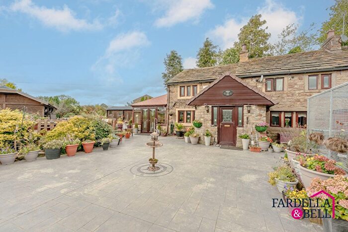 3 Bedroom Equestrian For Sale In Woodend Road, Reedley, BB12