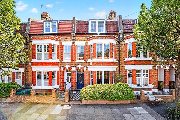 5 Bedroom Property For Sale In Bangalore Street, West Putney, SW15