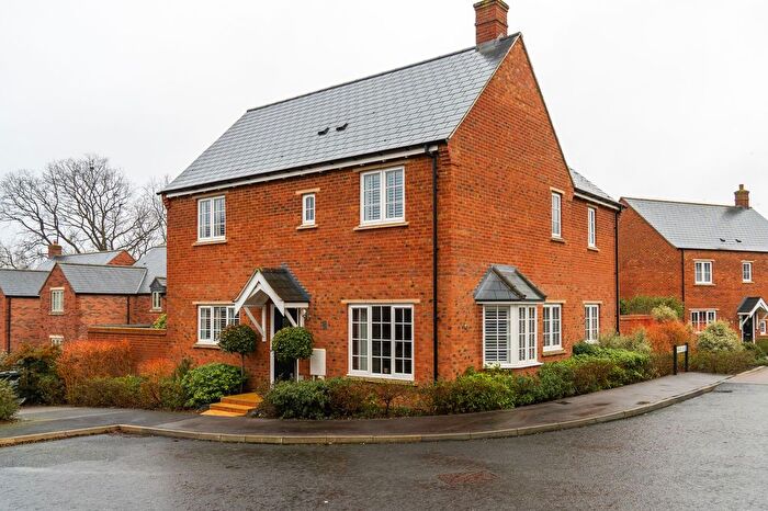 4 Bedroom Detached House For Sale In Banbury View, Banbury, OX16