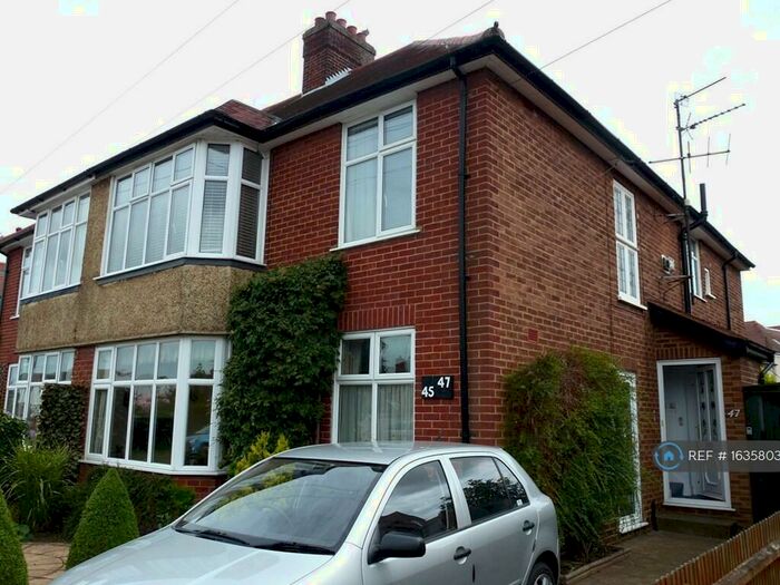 2 Bedroom Maisonette To Rent In Crescent Road, Felixstowe, IP11