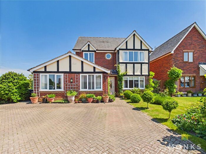 4 Bedroom Detached House For Sale In Orchard Croft, Llandrinio, Llanymynech, SY22