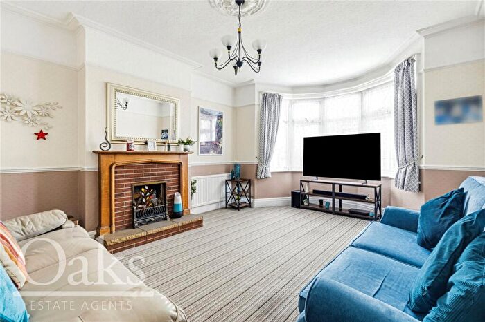 3 Bedroom Terraced House For Sale In Bingham Road, Addiscombe, CR0