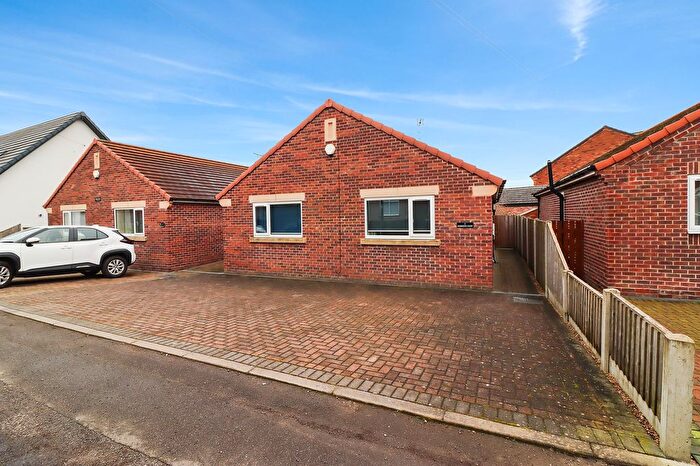 2 Bedroom Detached Bungalow For Sale In Sherwood Street, Bolsover, S44