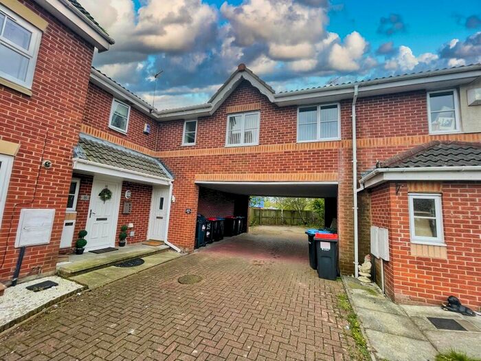 1 Bedroom Apartment To Rent In Thirlmere Close, Winsford, Cheshire, CW7