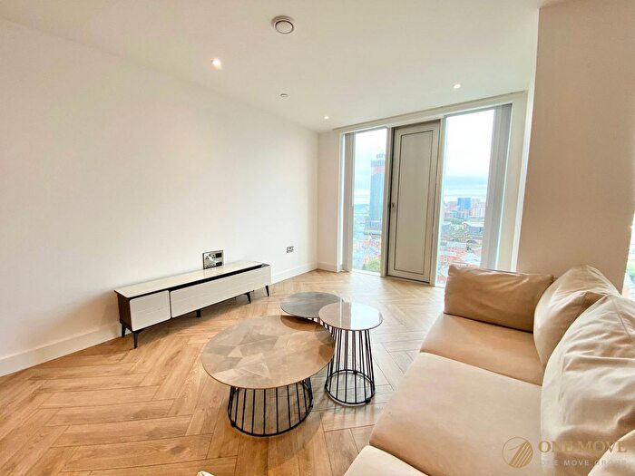 2 Bedroom Flat For Sale In Silvercroft Street, Silvercroft Street, M15