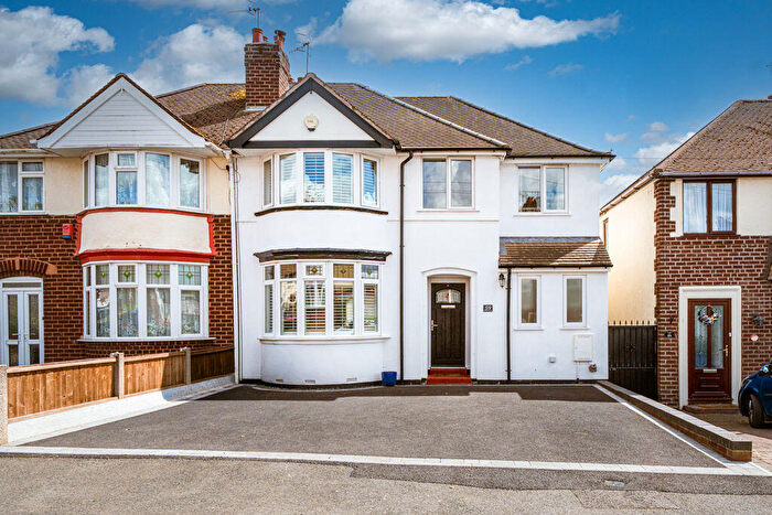 4 Bedroom Semi-Detached House For Sale In Windsor Grove, Wordsley, DY8