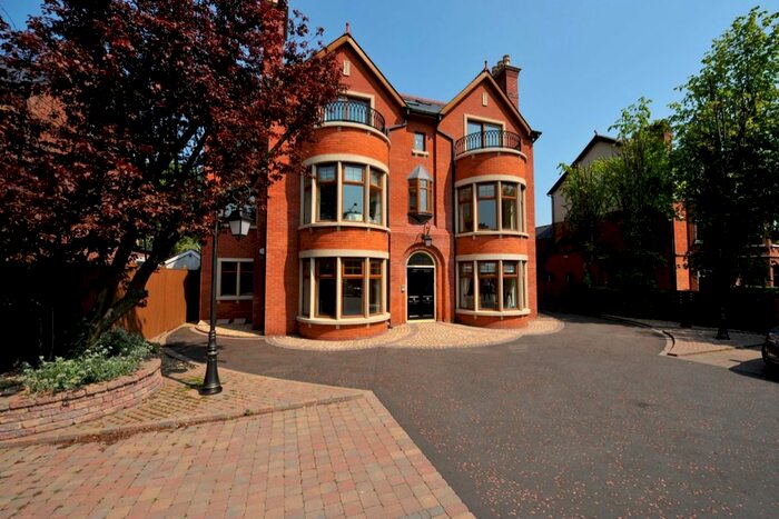 2 Bedroom Flat To Rent In Upper Newtownards Road, Belfast, BT4