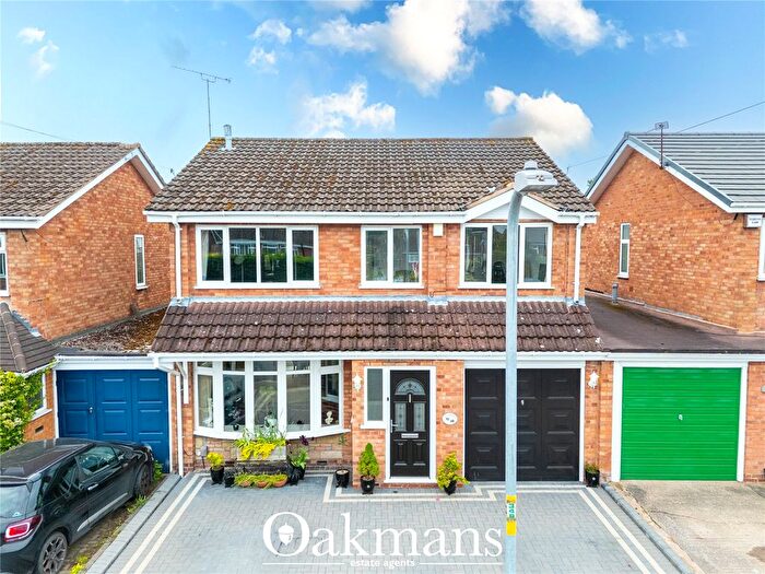4 Bedroom Link Detached House For Sale In Chesterwood, Hollywood, Birmingham, Worcestershire, B47