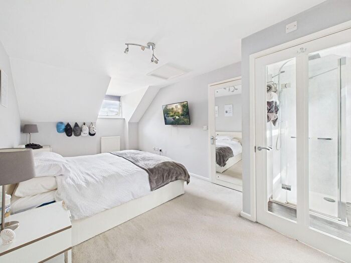 3 Bedroom Town House For Sale In Baird Park Drive, Carlton, Nottingham, NG4