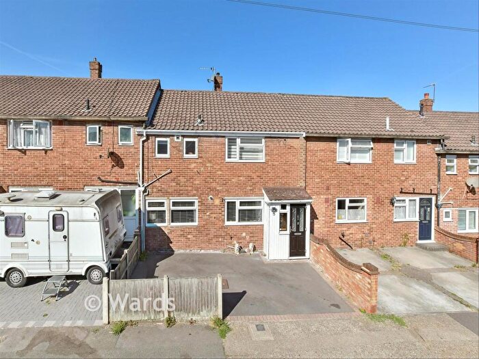 3 Bedroom Terraced House For Sale In Mayweed Avenue, Weeds Wood, Chatham, Kent, ME5