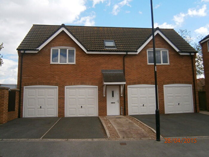 2 Bedroom Apartment To Rent In Grangefield Avenue, Cantley, DN4