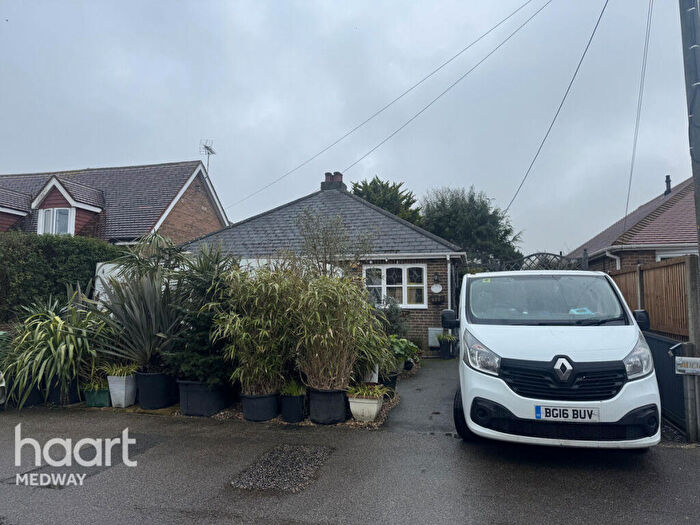 3 Bedroom Detached Bungalow For Sale In Mortimers Avenue, Rochester, ME3