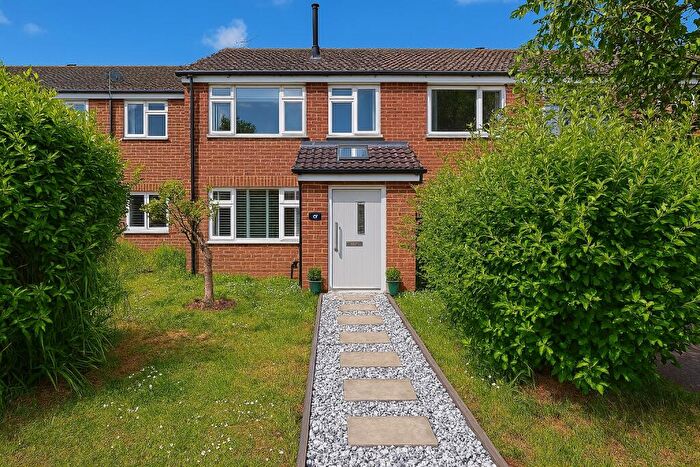 3 Bedroom Terraced House For Sale In Amber Road, Corfe Mullen, Wimborne, BH21