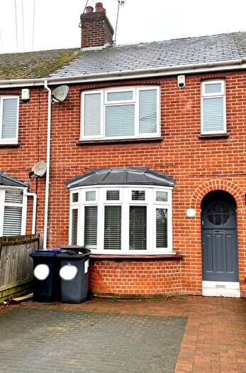 3 Bedroom Terraced House To Rent In Broad Oak Road, Canterbury, CT2