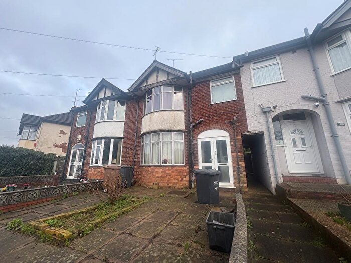 3 Bedroom Terraced House For Sale In Hart Lane, Luton, Bedfordshire, LU2