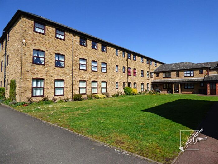 1 Bedroom Retirement Property For Sale In St James Oaks, Trafalgar Rd, Gravesend, DA11