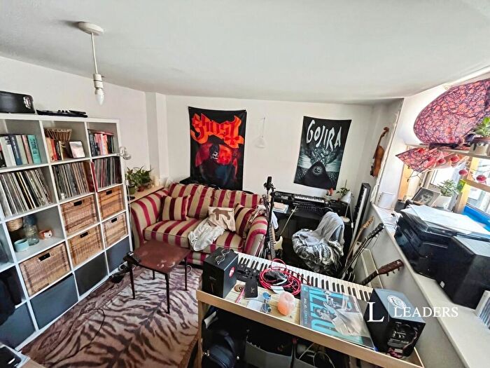 1 Bedroom Flat To Rent In - Cheapside, BN1