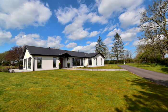 4 Bedroom Detached Bungalow For Sale In Ashbourne Road, Church Broughton, Derby, DE65