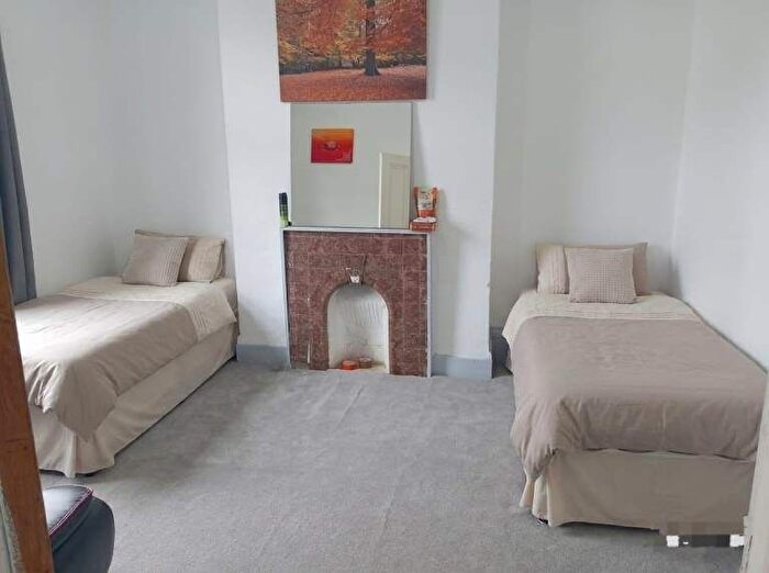 Studio To Rent In Ilford, IG1