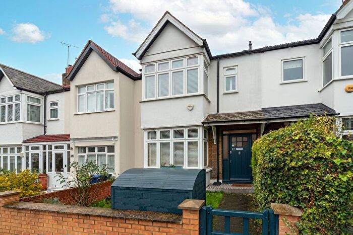 4 Bedroom Terraced House For Sale In Harrow View Road, Ealing, W5