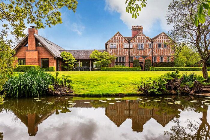 6 Bedroom Detached House For Sale In Saucelands Lane, Shipley, Horsham, West Sussex, RH13