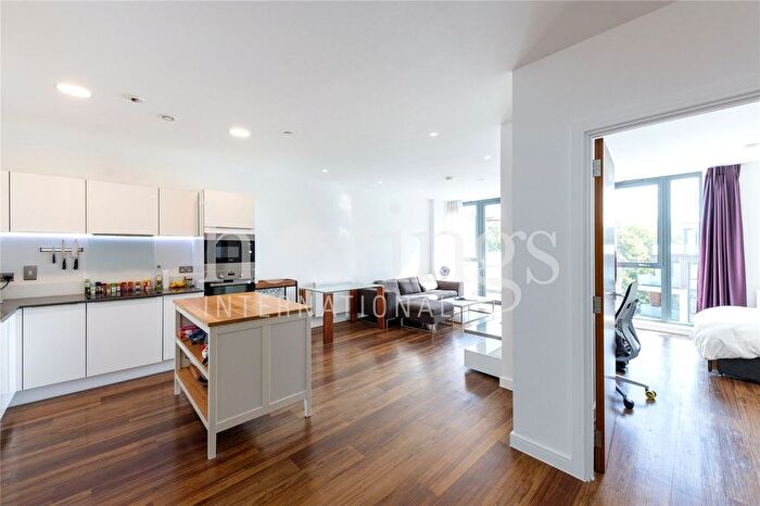 1 Bedroom Flat To Rent In Sitka House, Quebec Way, Canada Water, SE16