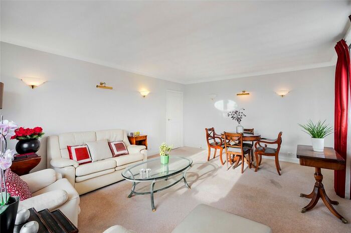 3 Bedroom Flat To Rent In Greville House, Kinnerton Street, SW1X
