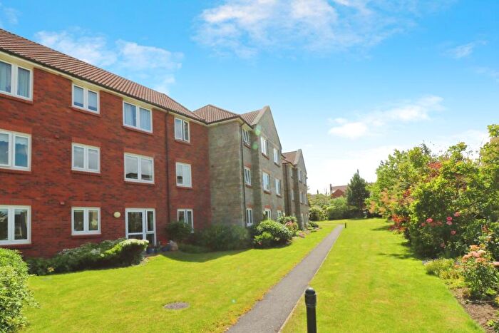 1 Bedroom Retirement Property For Sale In Oxendale, Street, BA16