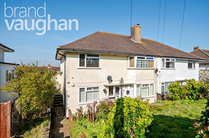 2 Bedroom Flat To Rent In Fernhurst Crescent, Brighton, BN1