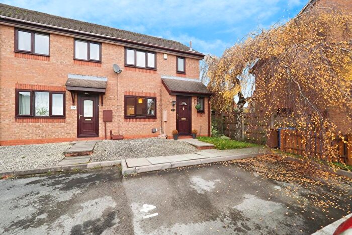 3 Bedroom Semi-Detached House For Sale In Lydstep Close, Oakwood, Derby, DE21
