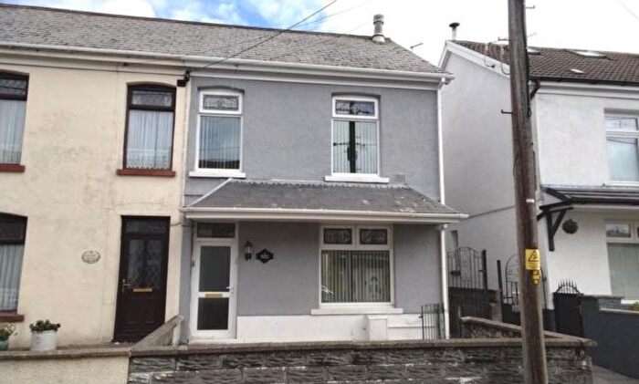 3 Bedroom Semi-Detached House To Rent In Ewart Villas, Bryn Road, Ystradgynlais, SA9
