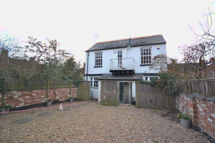 2 Bedroom House To Rent In Central Avenue, Leicester, LE2