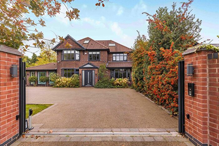 6 Bedroom Detached House For Sale In Hale Road, Hale, WA15