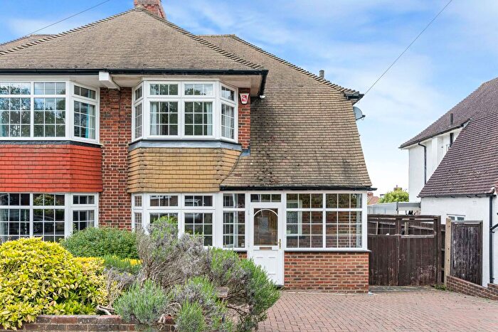 3 Bedroom Semi-Detached House To Rent In Palace View, Croydon, CR0