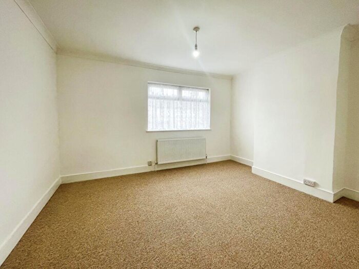 4 Bedroom Terraced House To Rent In Hampden Road, Grays, RM17