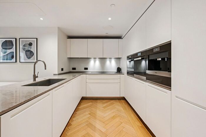 3 Bedroom Flat To Rent In John Islip Street, London, SW1P