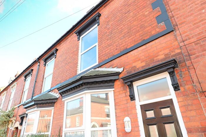 3 Bedroom Terraced House To Rent In Westbourne Street, Walsall, West Midlands, WS4