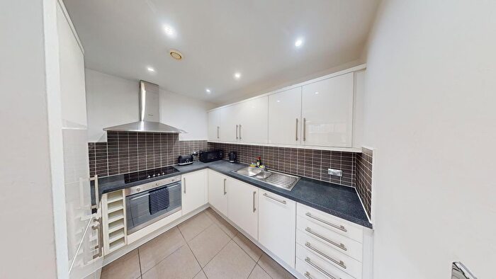 2 Bedroom Flat To Rent In Colquitt Street, Liverpool, L1