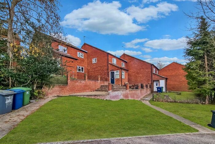 3 Bedroom House To Rent In Brecon Way, High Wycombe, HP13