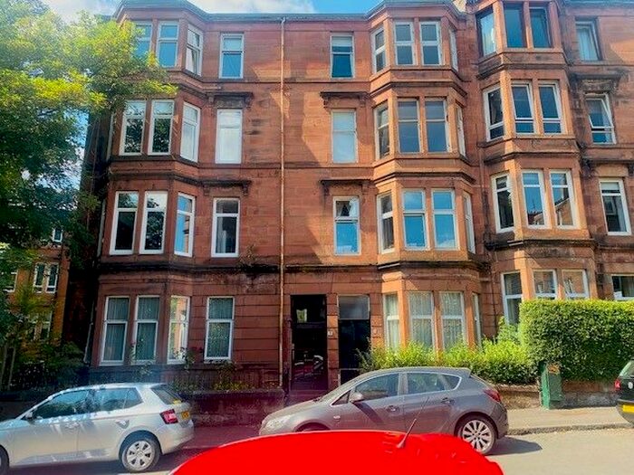 2 Bedroom Flat To Rent In Thornwood Drive, Partick, Glasgow G11