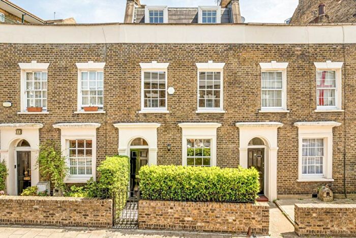 4 Bedroom Terraced House For Sale In Hayles Street, Kennington, SE11