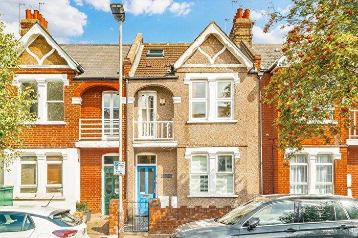 2 Bedroom Flat To Rent In Seaford Road, West Ealing, W13
