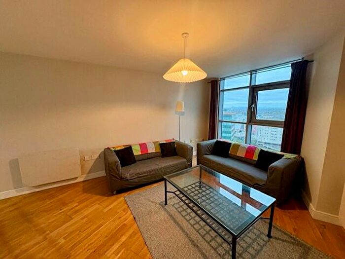 2 Bedroom Apartment To Rent In Bute Terrace, Cardiff, CF10