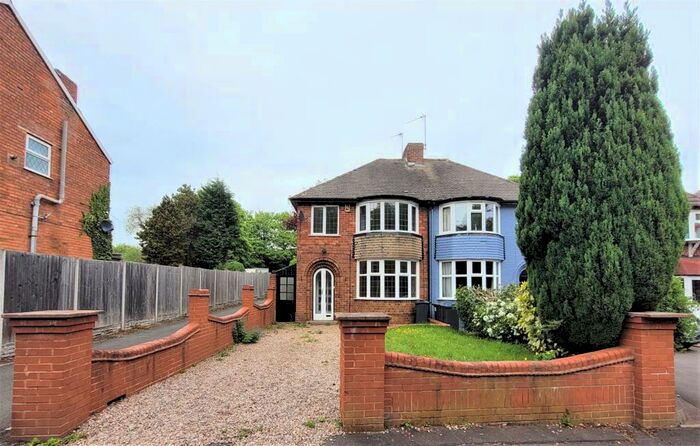 3 Bedroom Semi-Detached House To Rent In Chester Road, Boldmere, Sutton Coldfield, B73