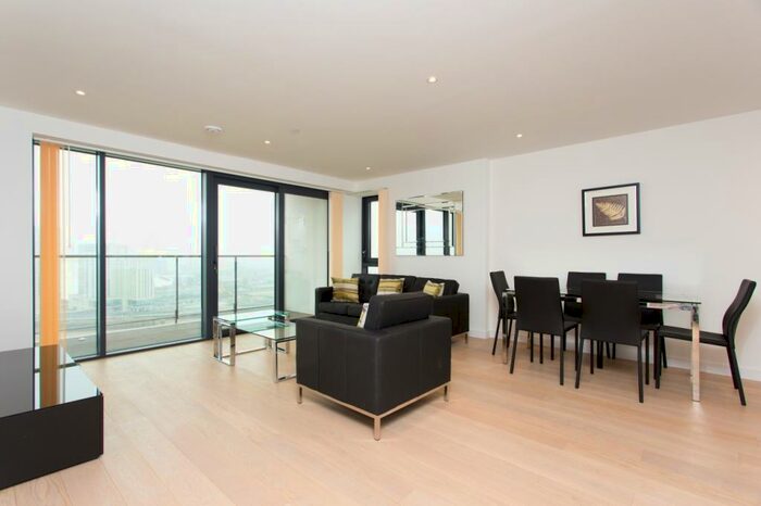 3 Bedroom Apartment To Rent In Horizons Tower, Yabsley Street, Canary Wharf, E14