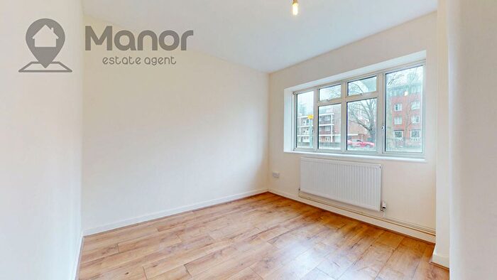2 Bedroom Flat To Rent In Gladstone House, East India Dock Road, Poplar, E14