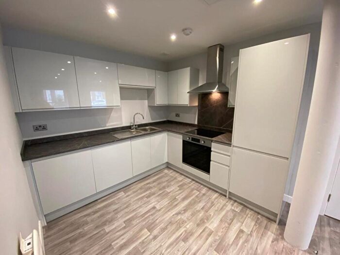 1 Bedroom Apartment To Rent In Upper Parliament Street, L8