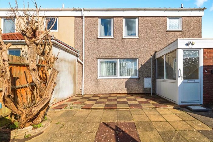 4 Bedroom End Of Terrace House For Sale In Rodfords Mead, Bristol, BS14