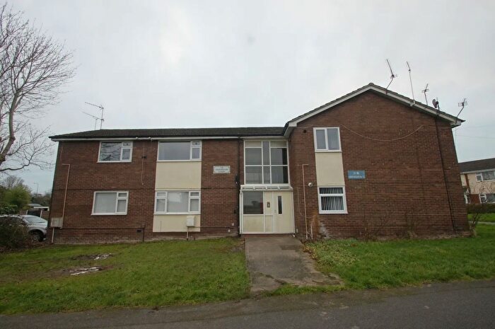 3 Bedroom Apartment For Sale In Croughton Court, Riveacre, Cheshire, CH66